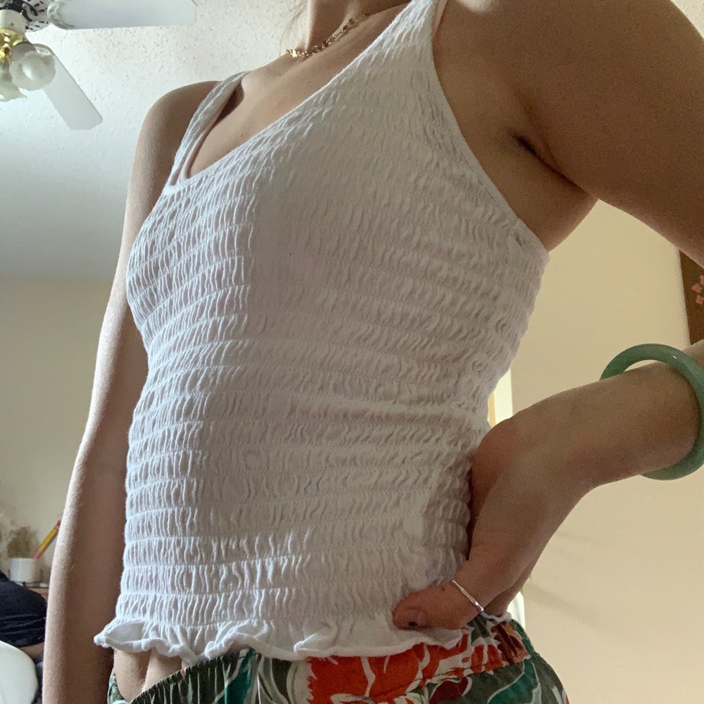 American Eagle White ruffled tank top